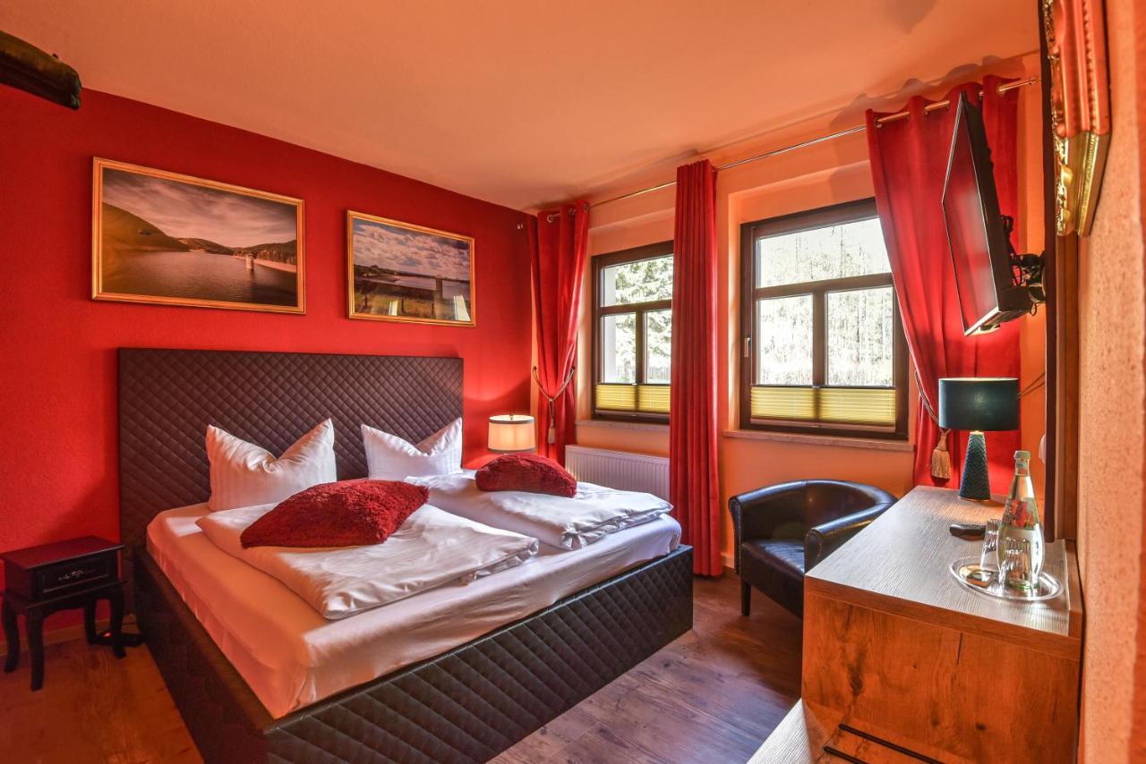 Riverdam Boutique Hotel Ilmenau Ngoại thất bức ảnh