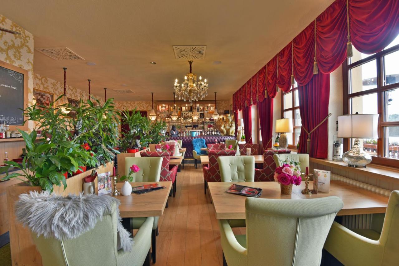 Riverdam Boutique Hotel Ilmenau Ngoại thất bức ảnh
